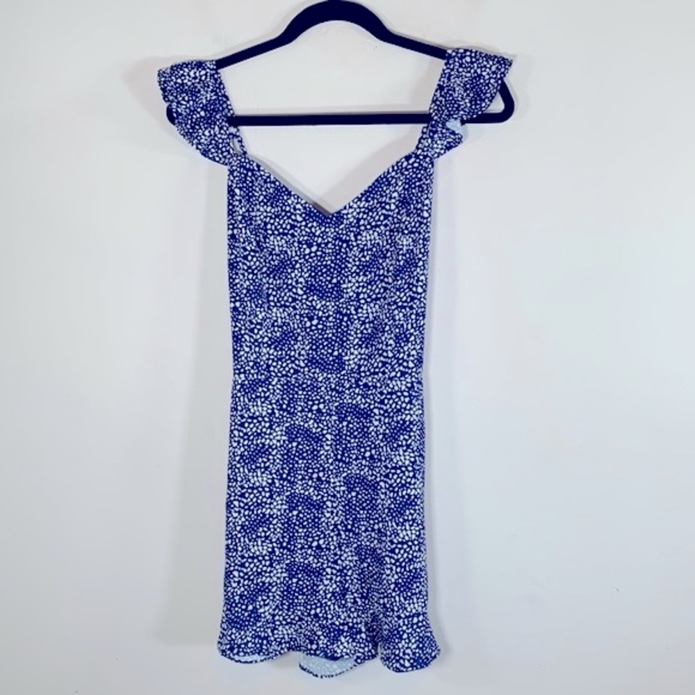 Pink Lily Sleeveless Ruffle Women’s Size L Blue White Speckled One Piece Romper